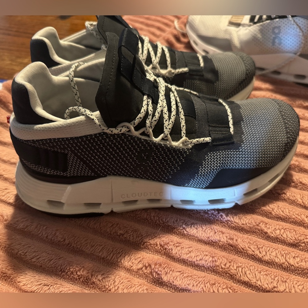 On CloudNova Women’s Size 7